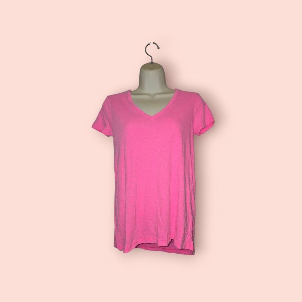 Lilly Pulitzer Etta V-Neck Tee Hot Pink Short Sleeve Cotton Slub Top Casual XS
